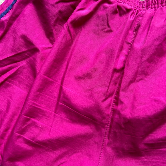 Nike dri-fit shorts, magenta pink, size medium - Picture 5 of 6